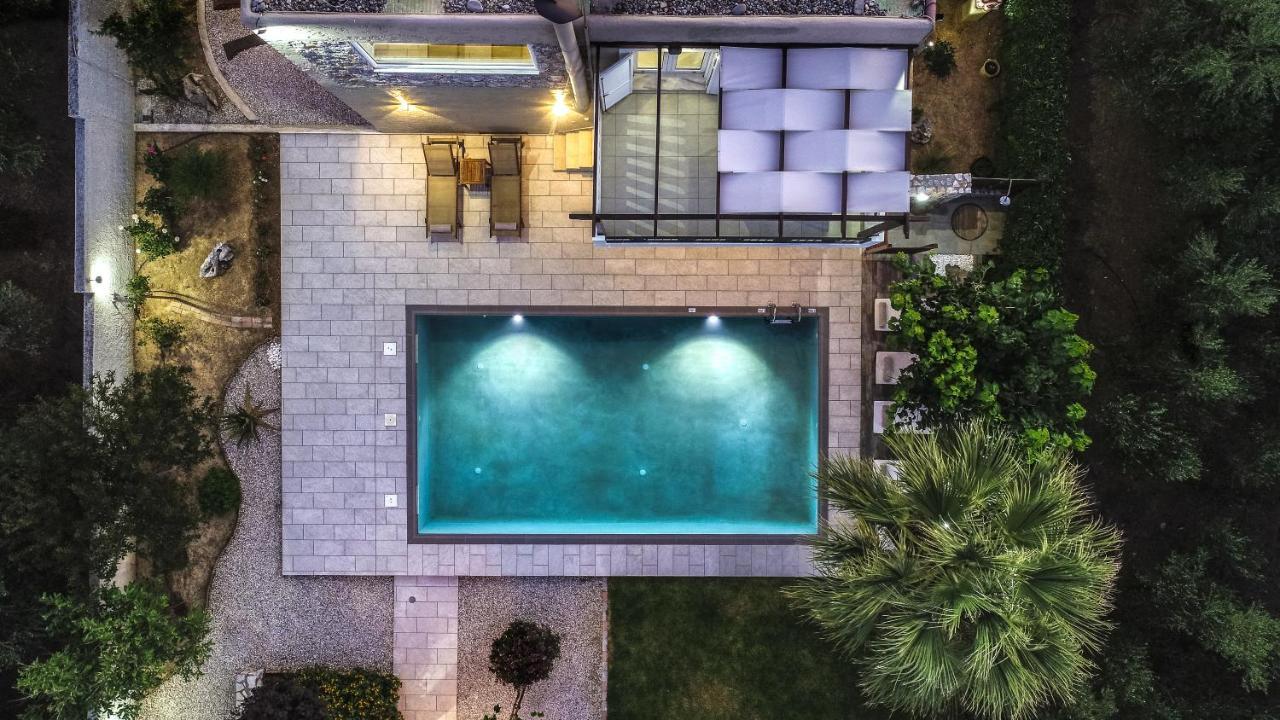 Petronila Luxury Villa With Heated Private Pool Kíssamos Екстериор снимка